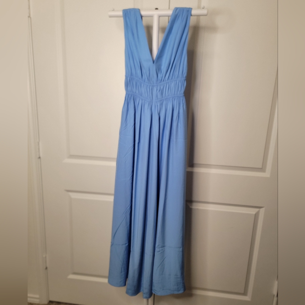 Banana Repluic Cascade Silk Maxi Dress - Picture 3 of 6